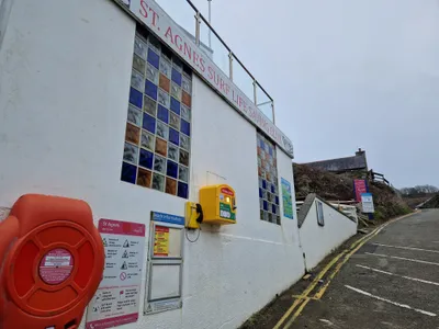 Trevaunance Cove (St Agnes Surf Life Saving Club)